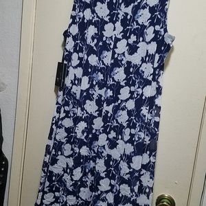 NWT Vera Wang Blue Floral Sleeveless Chemise PM